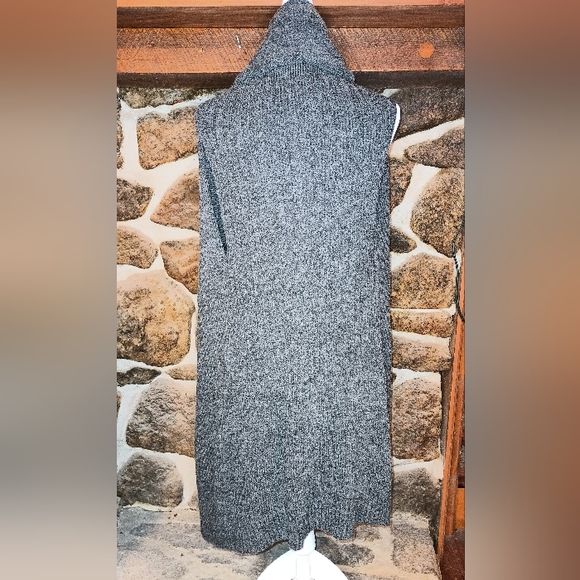 Hope Collection women's small gray duster - Picture 2 of 4